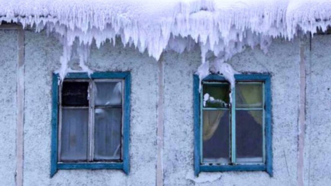 Burası dünyanın en soğuk köyü! Nefesiniz bile buz tutuyor 6