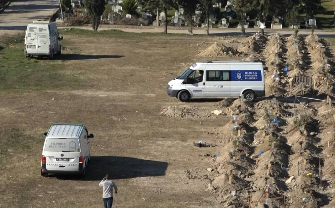 İkinci dalga ile boğuşan Bursa'dan korkunç manzara! 11