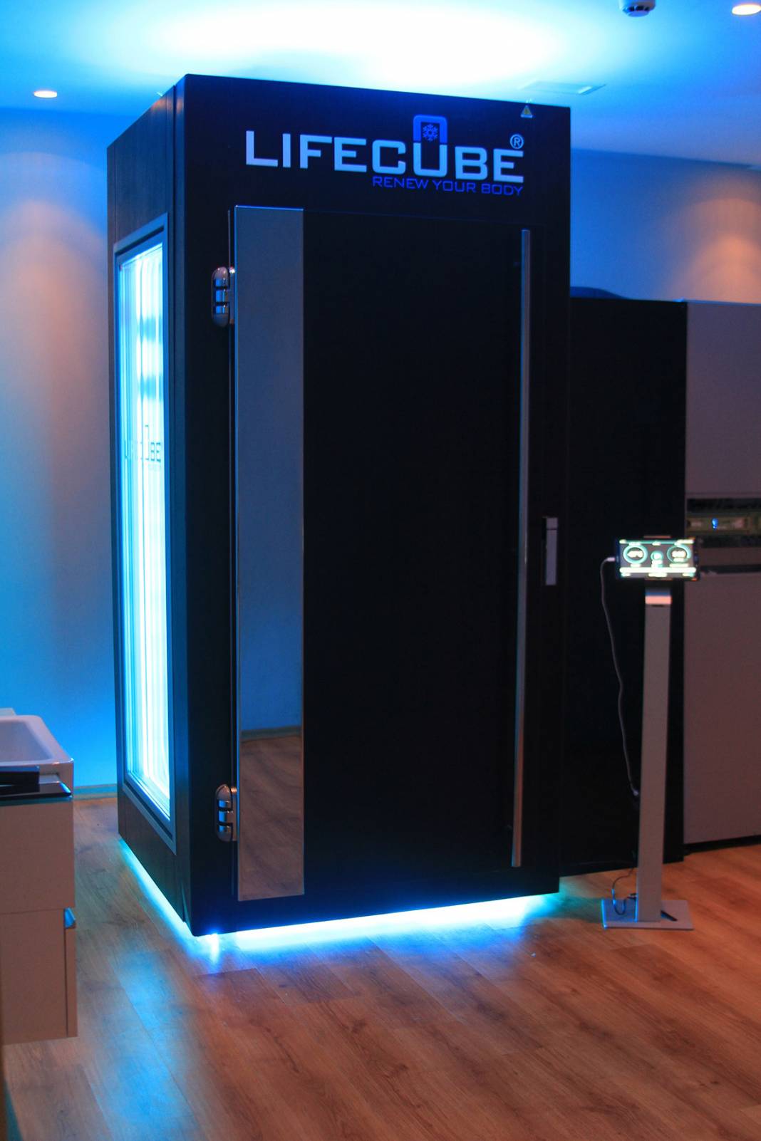 Kovid aşısı için eksi 70 dereceli soğutucular dünyaya Türkiye’den gidecek 7