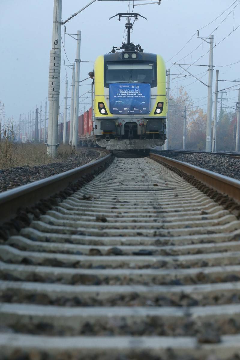 Çin'e giden ilk ihracat treni sonunda yola çıktı 8