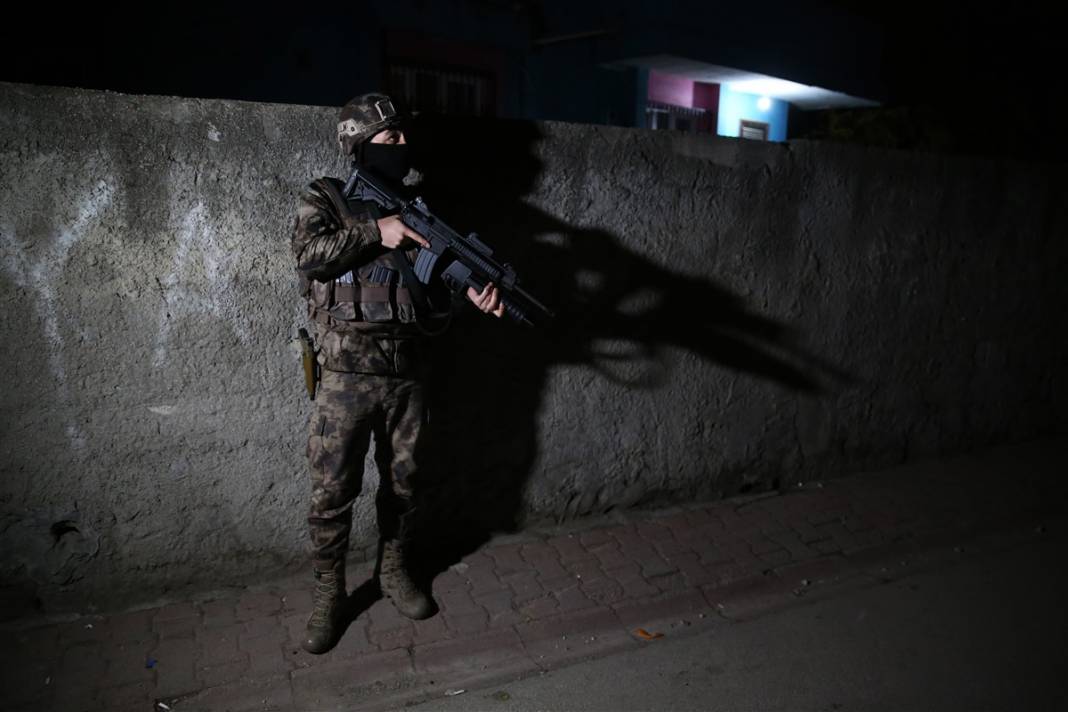 İntikam hazırlığındaydılar! O DEAŞ'lılara şafak operasyonu 11