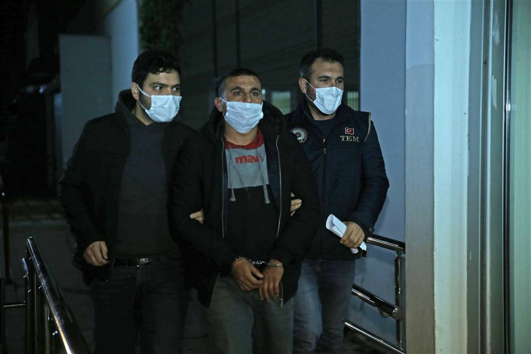 İntikam hazırlığındaydılar! O DEAŞ'lılara şafak operasyonu 18