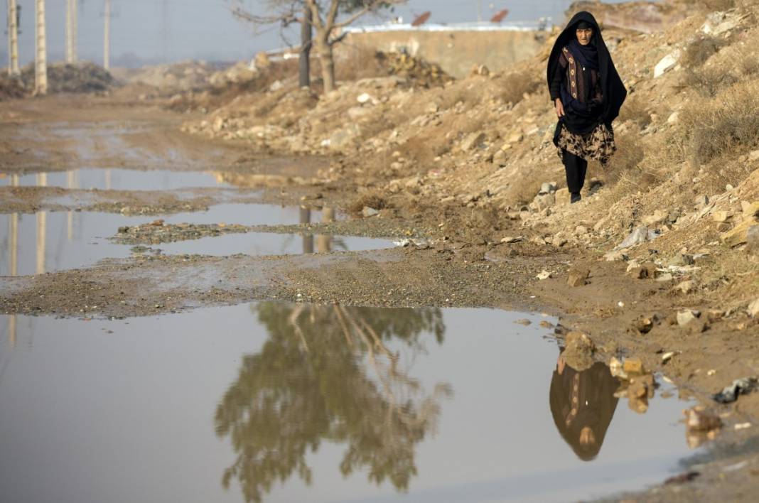 Dünya çaresiz insanlarla dolu! Göçmen nüfus 50 yılda 3'e katlandı 21