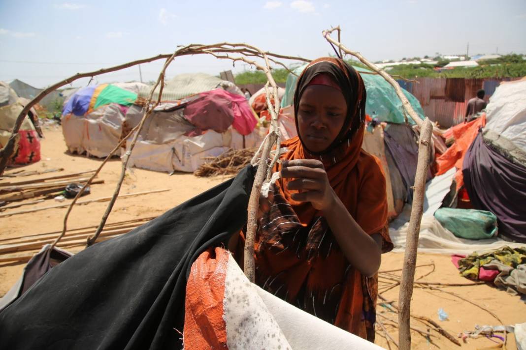 Dünya çaresiz insanlarla dolu! Göçmen nüfus 50 yılda 3'e katlandı 27