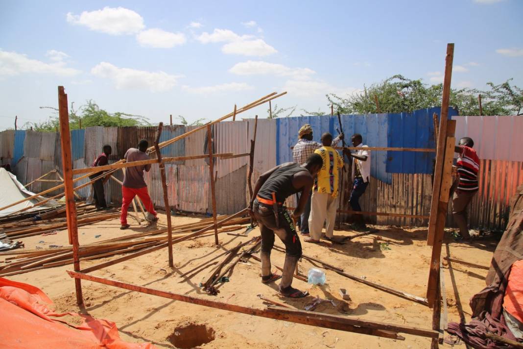 Dünya çaresiz insanlarla dolu! Göçmen nüfus 50 yılda 3'e katlandı 36