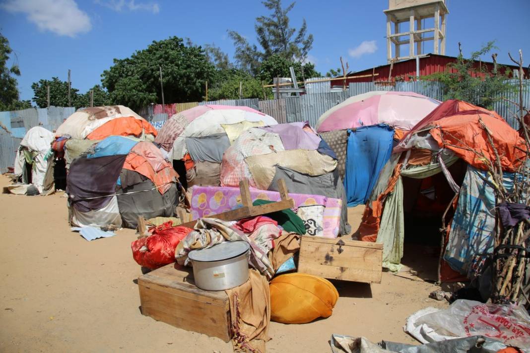 Dünya çaresiz insanlarla dolu! Göçmen nüfus 50 yılda 3'e katlandı 37