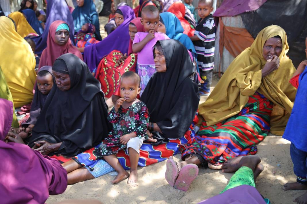 Dünya çaresiz insanlarla dolu! Göçmen nüfus 50 yılda 3'e katlandı 50