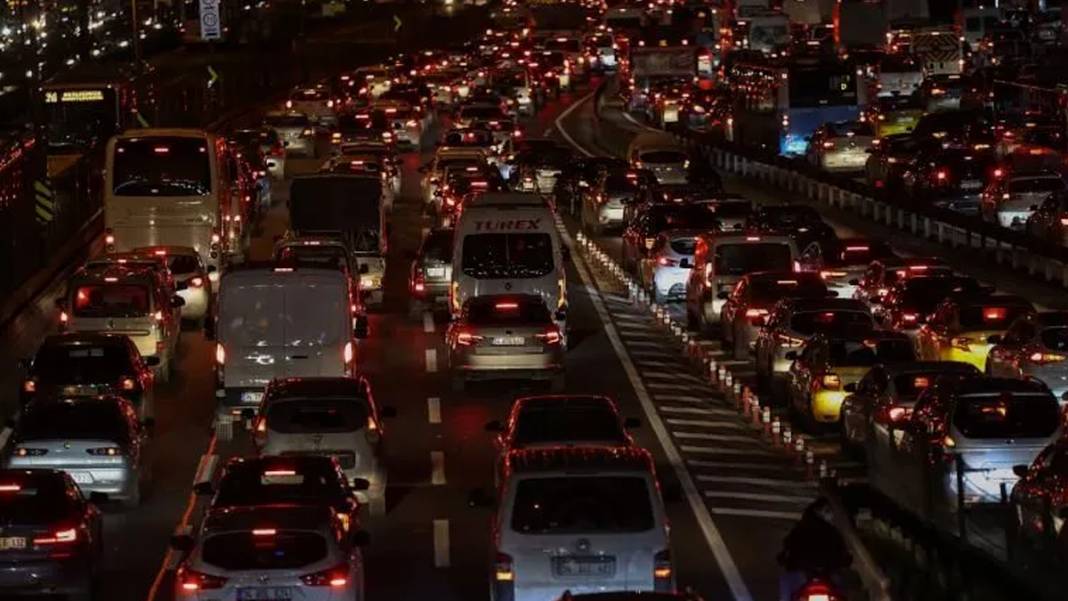 İşte 2021'de trafik cezalarına uygulanacak zamlar 6