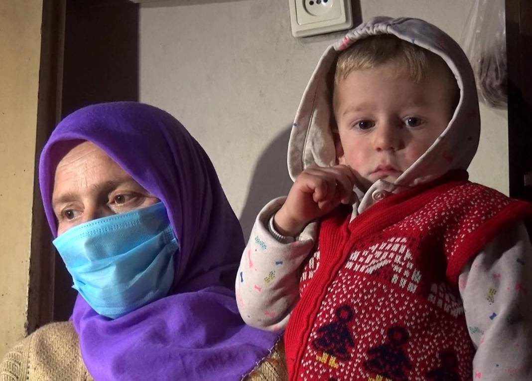 1 telefon 7 kardeş... Ne bilgisayarları var ne de tabletleri 9