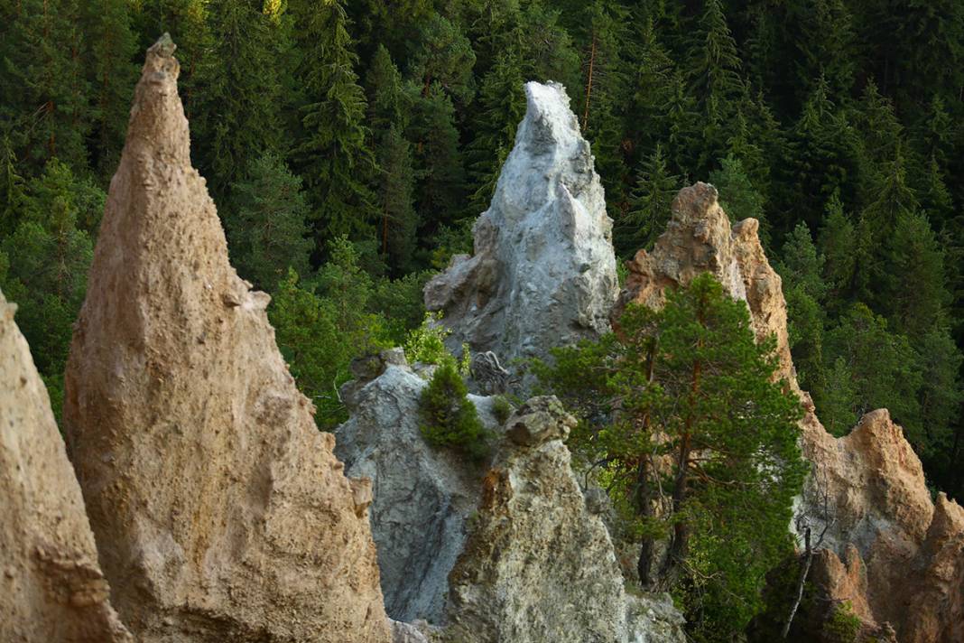 Heyelan sonucu oluştu... İşte 'Karadeniz’in Kapadokya'sı' 16