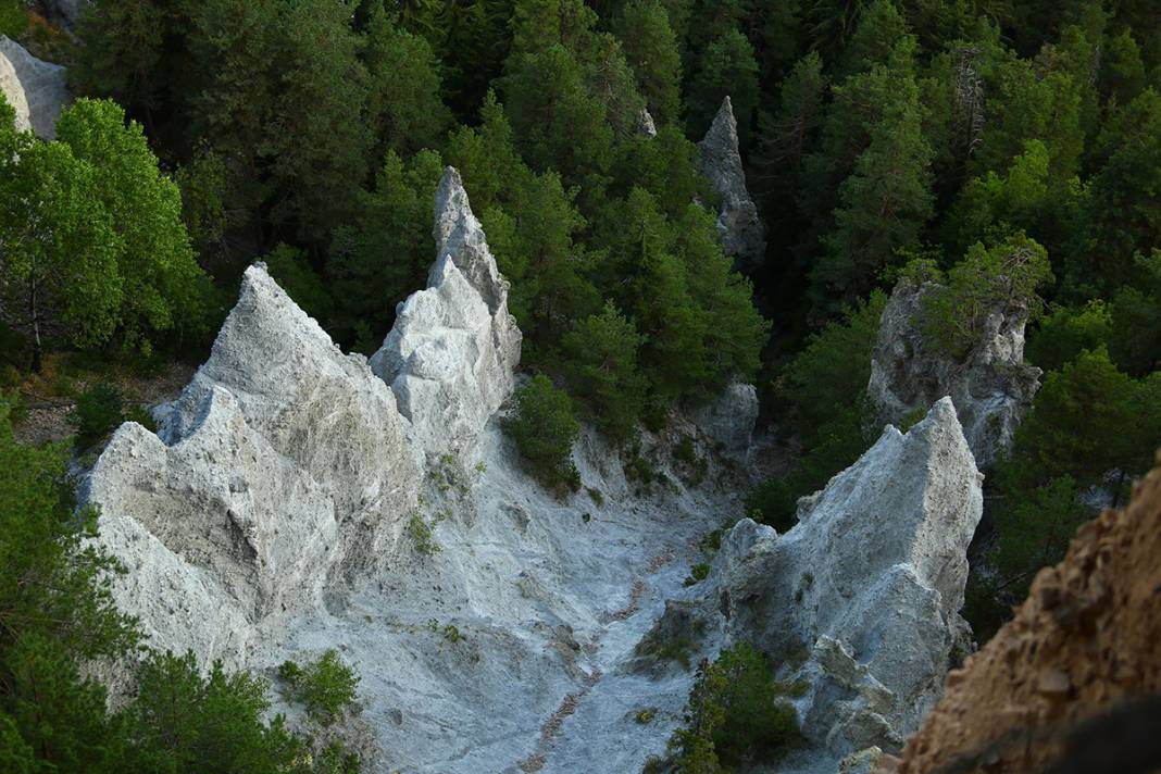 Heyelan sonucu oluştu... İşte 'Karadeniz’in Kapadokya'sı' 7