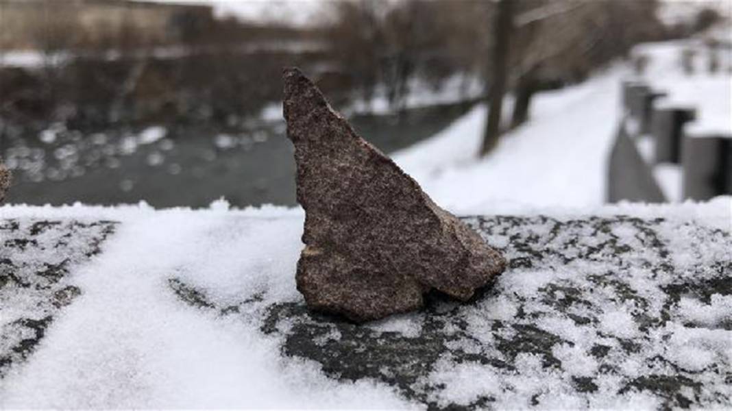 İçinde üç boyutlu gizli resimler bulunan taşların sırrı ne? 18