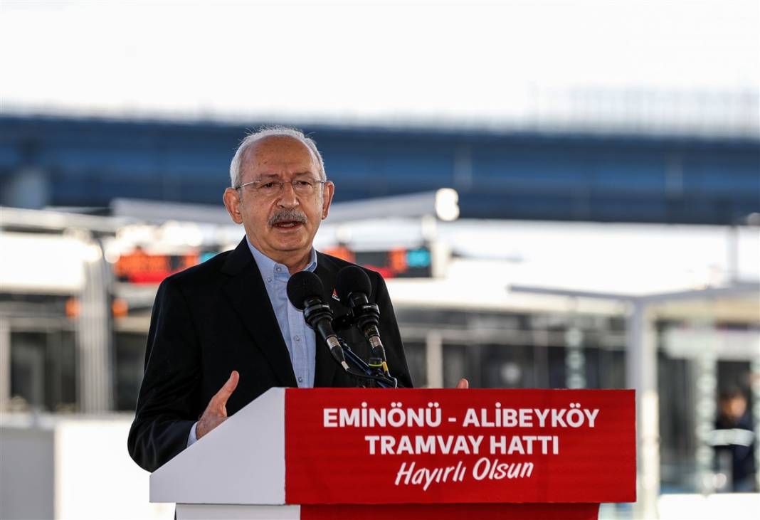 Saatte 12 bin yolcu! Eminönü-Alibeyköy Tramvay Hattı açıldı 2