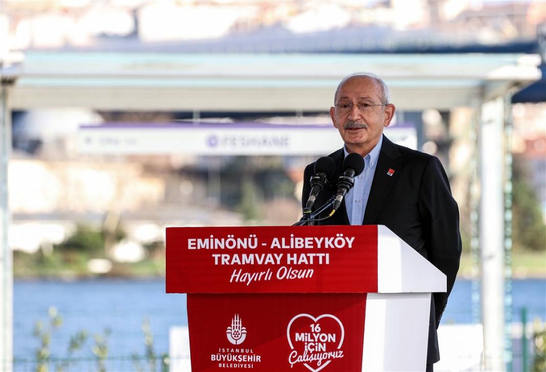 Saatte 12 bin yolcu! Eminönü-Alibeyköy Tramvay Hattı açıldı 3