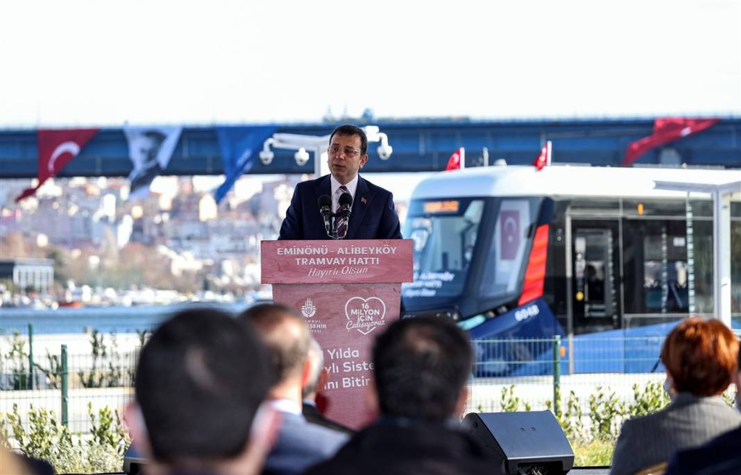 Saatte 12 bin yolcu! Eminönü-Alibeyköy Tramvay Hattı açıldı 9