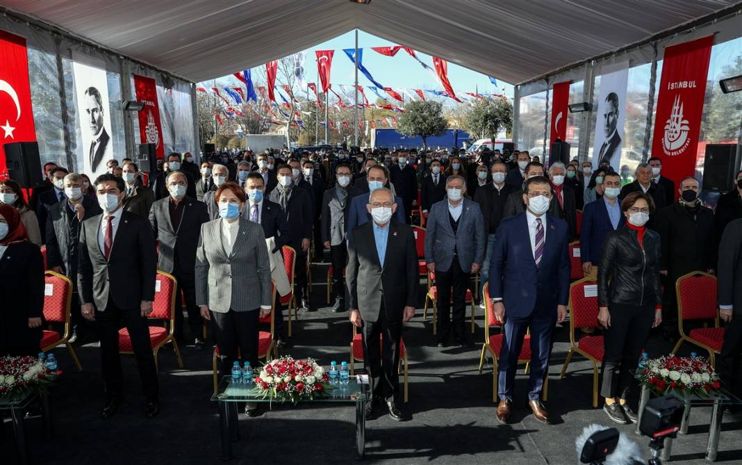 Saatte 12 bin yolcu! Eminönü-Alibeyköy Tramvay Hattı açıldı 12