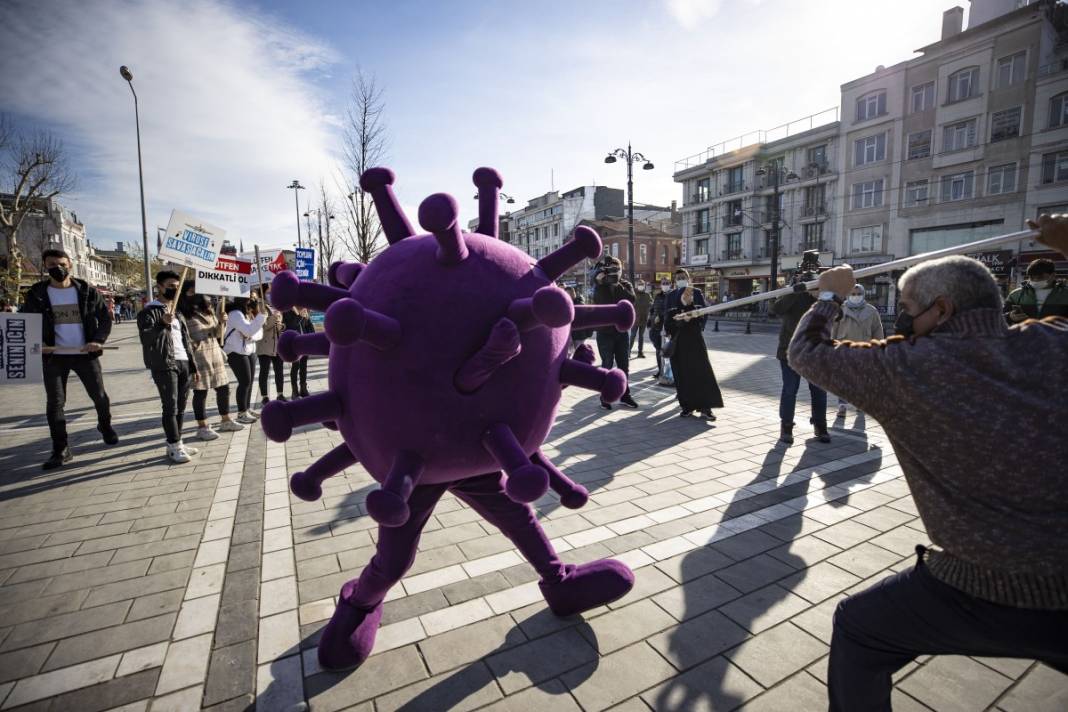 Duman üfleyenin yanında bittiler 5