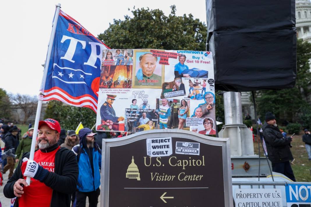 Trump ateşi! Kongre'yi bastılar, polisle çatıştılar 56