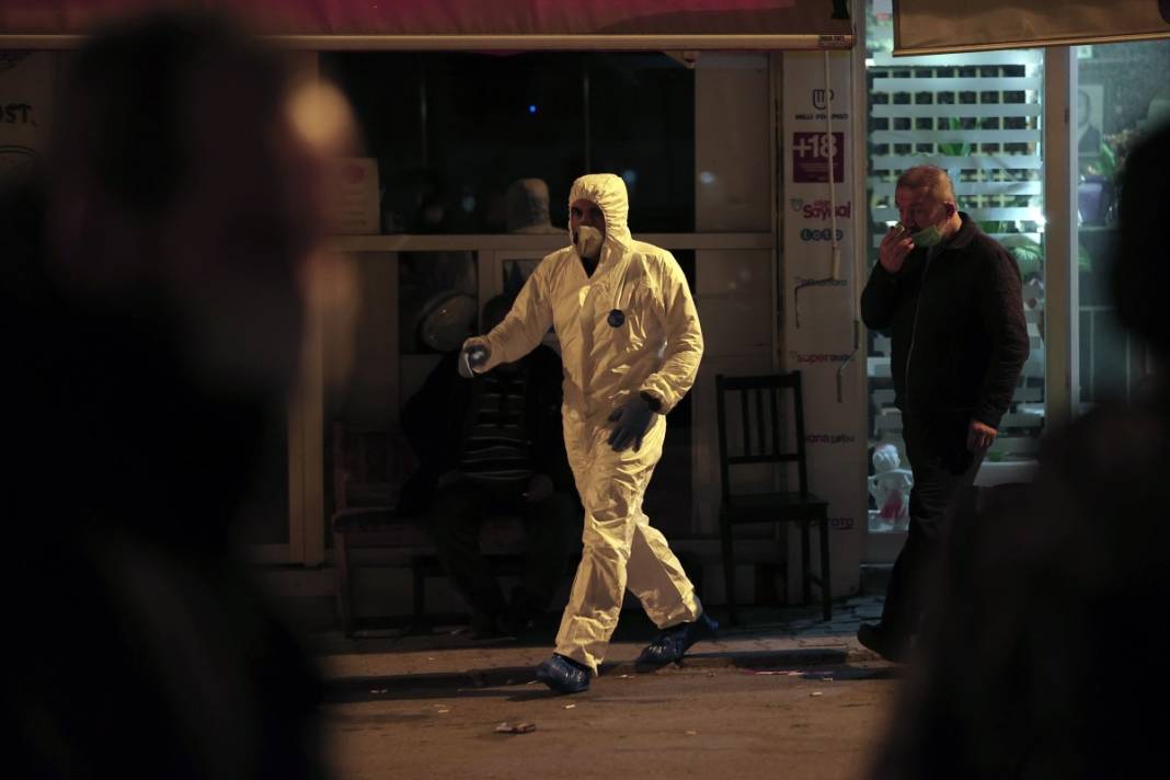 Bayrampaşa'da bir kadın çocuğunun gözü önünde katledildi! 2