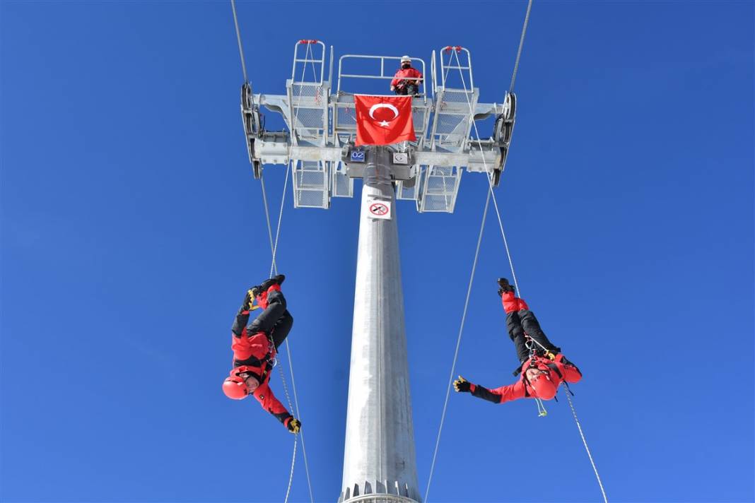 Lodos bitti, kar başladı... İşte kar yağışı olan iller 17