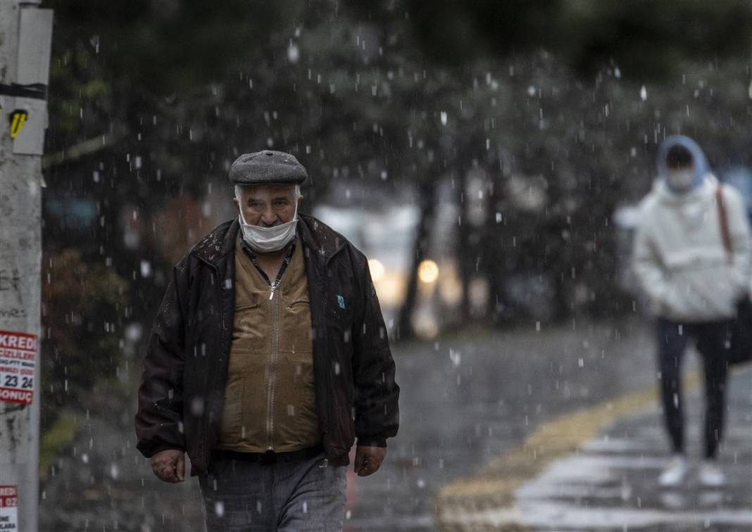 Lodos bitti, kar başladı... İşte kar yağışı olan iller 1