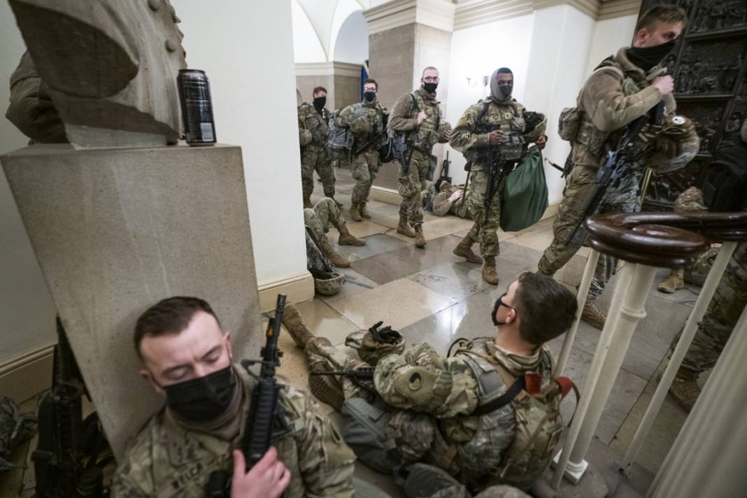 Görüntüler Kongre binasından! Ulusal Muhafızlar nöbette 4