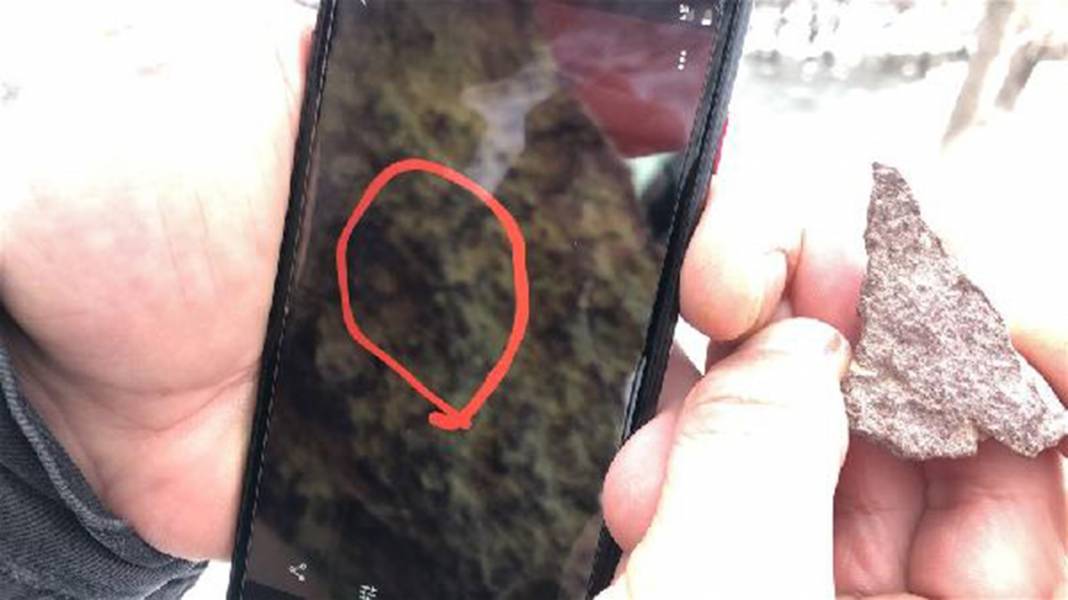 İçinde üç boyutlu gizli resimler bulunan taşların sırrı ne? 22