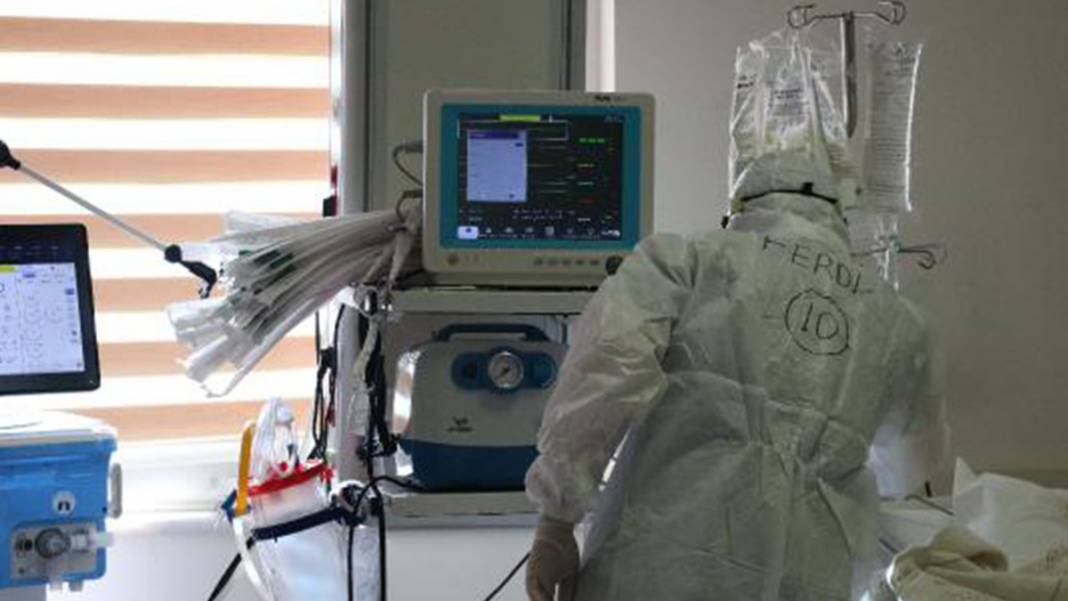 Yeni yılı Kovid-19 hastaları ile karşıladılar 3