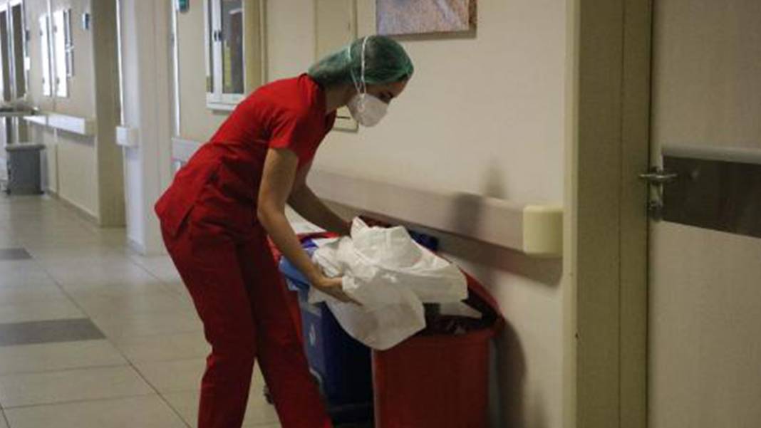 Yeni yılı Kovid-19 hastaları ile karşıladılar 6