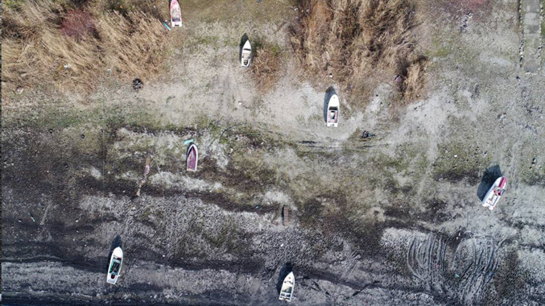 İstanbul'un su kaynakları alarm veriyor: Terkos Gölü 100 metre çekildi 5