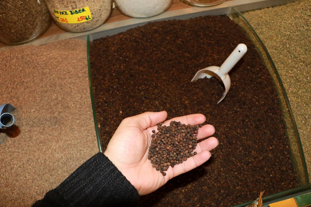 Baharatlara da hile karıştı! Karabibere irmik, sumağa kepek... 4