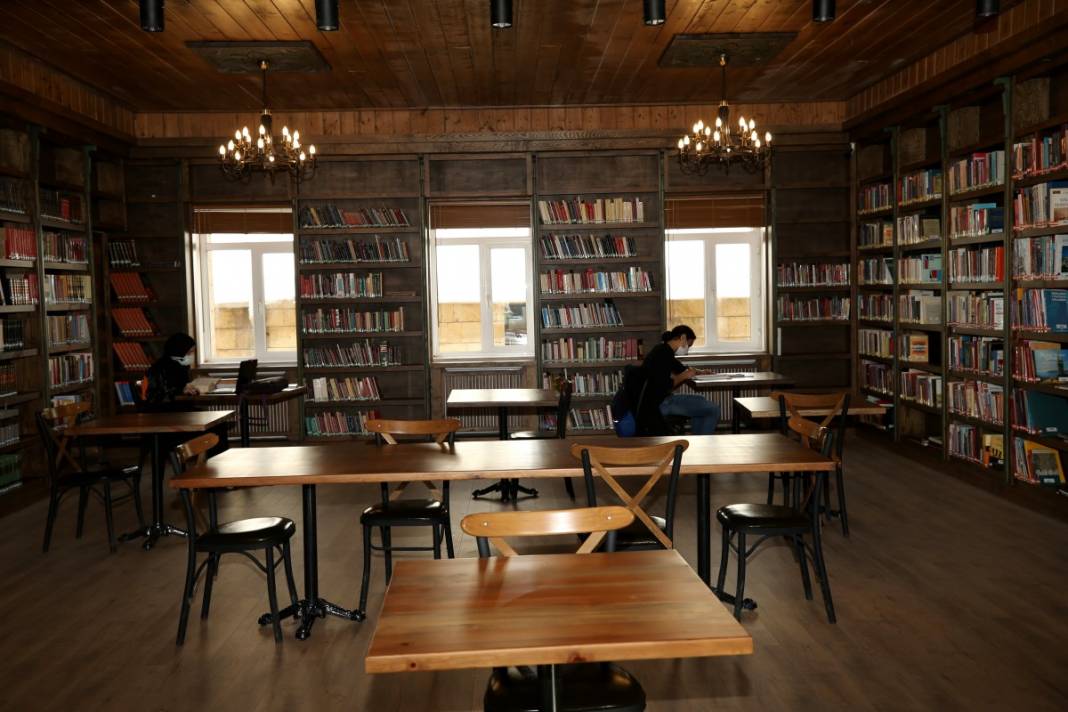 Bir güzel insan hikayesi... Her dikiş için bir kitap şartı 15