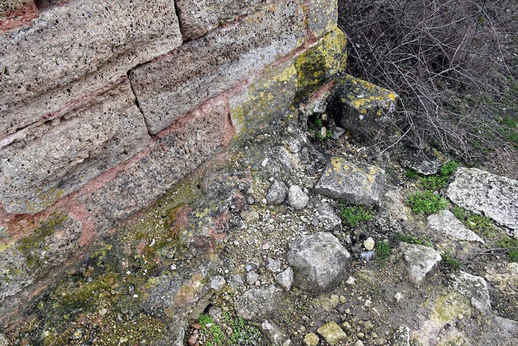 Mimar Sinan'ın 500 yıllık su kemerlerini kaçak kazılarla tahrip ettiler 7