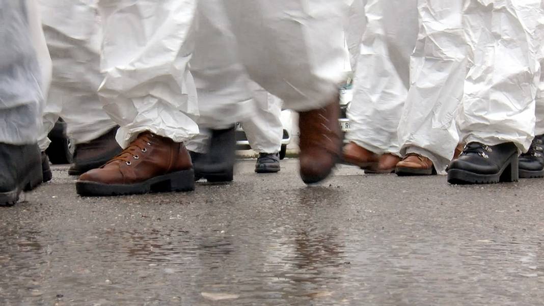 Filyasyon ekipleri teyakkuzda! Mutant virüs her şeyi değiştirdi 3