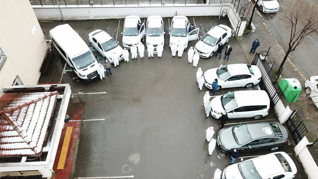 Filyasyon ekipleri teyakkuzda! Mutant virüs her şeyi değiştirdi 8