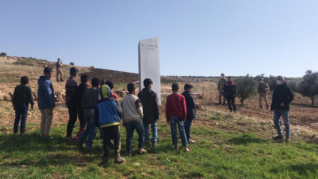 Göbeklitepe'de bir gecede ortaya çıkan metal monolitte şaşırtan mesaj 1
