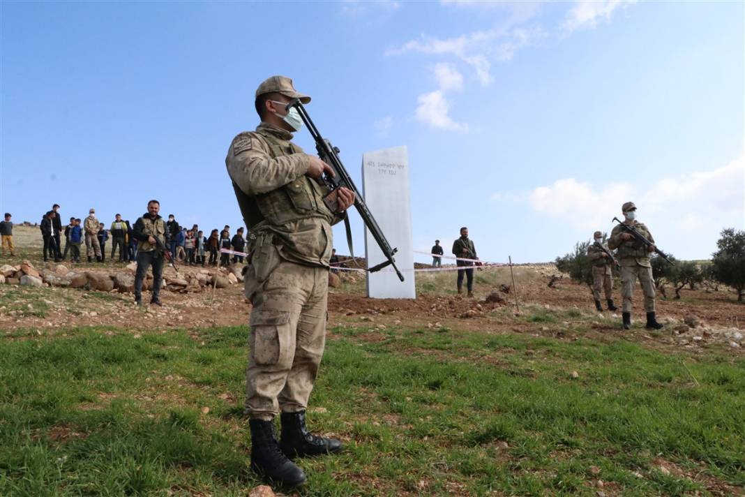 Göbeklitepe'de bir gecede ortaya çıkan metal monolitte şaşırtan mesaj 11