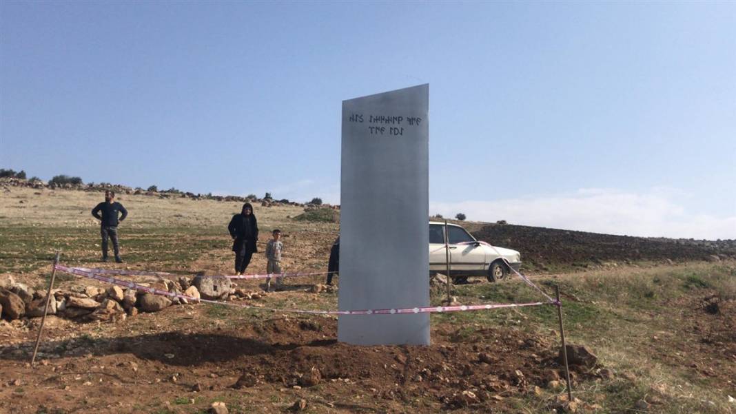 Göbeklitepe'de bir gecede ortaya çıkan metal monolitte şaşırtan mesaj 3