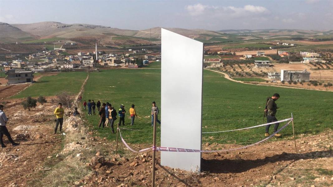 Göbeklitepe'de bir gecede ortaya çıkan metal monolitte şaşırtan mesaj 4