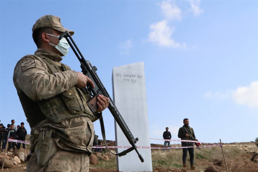 Göbeklitepe'de bir gecede ortaya çıkan metal monolitte şaşırtan mesaj 9