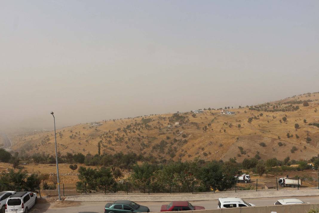 Çöl tozu alarmı! Virüs havada daha fazla kalacak 4