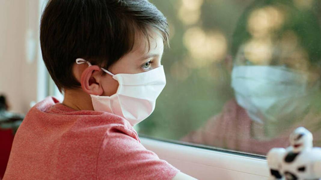 Yeni varyant çocuklara göz dikti! Servisler doldu... 12