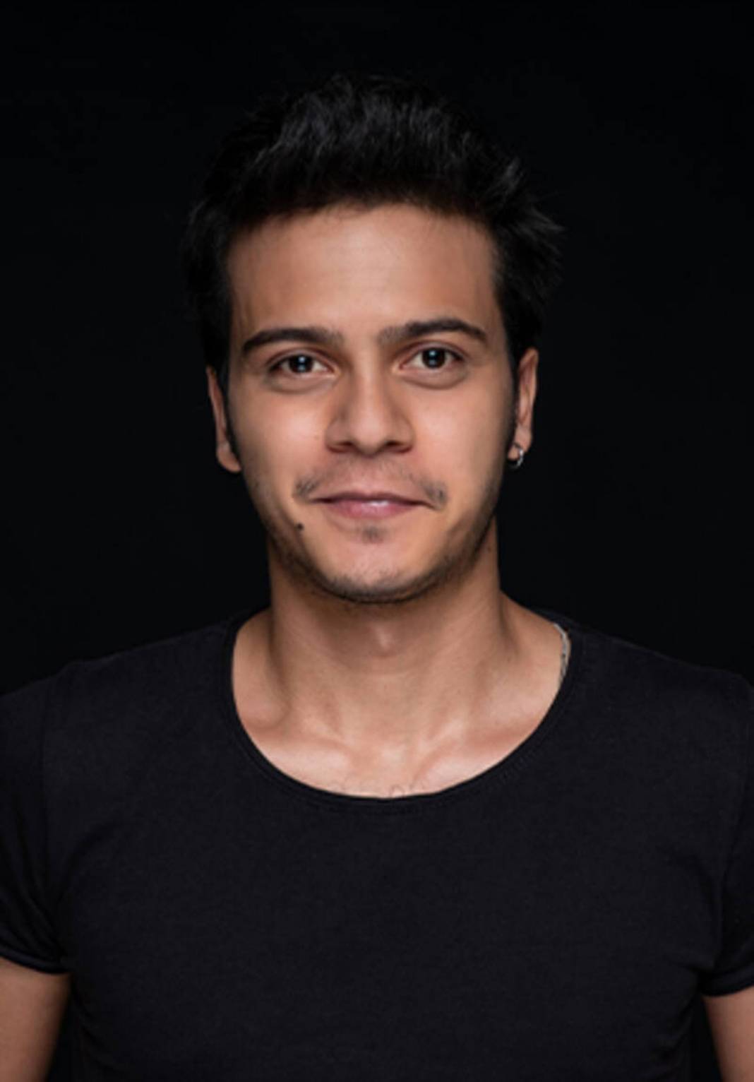 Genç oyuncu Arif Güloğlu'nun lenf kanseri olduğu açıklandı 3