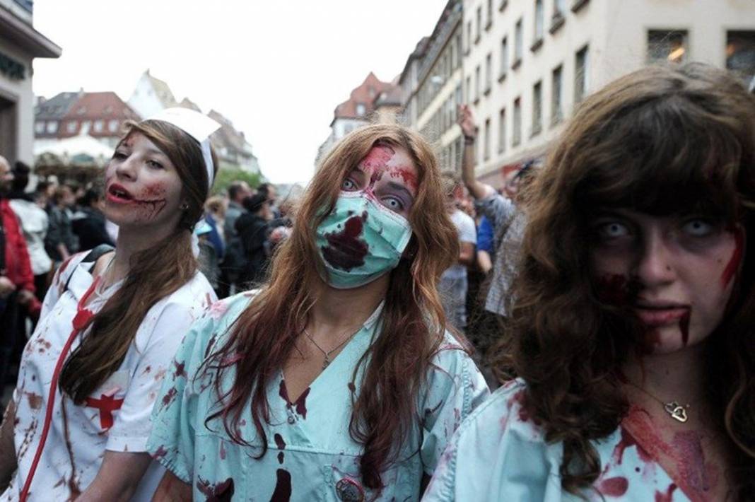 Nostradamus’un 2021 kehaneti: Bir kit alın, bir plan yapın, hazırlıklı olun 5