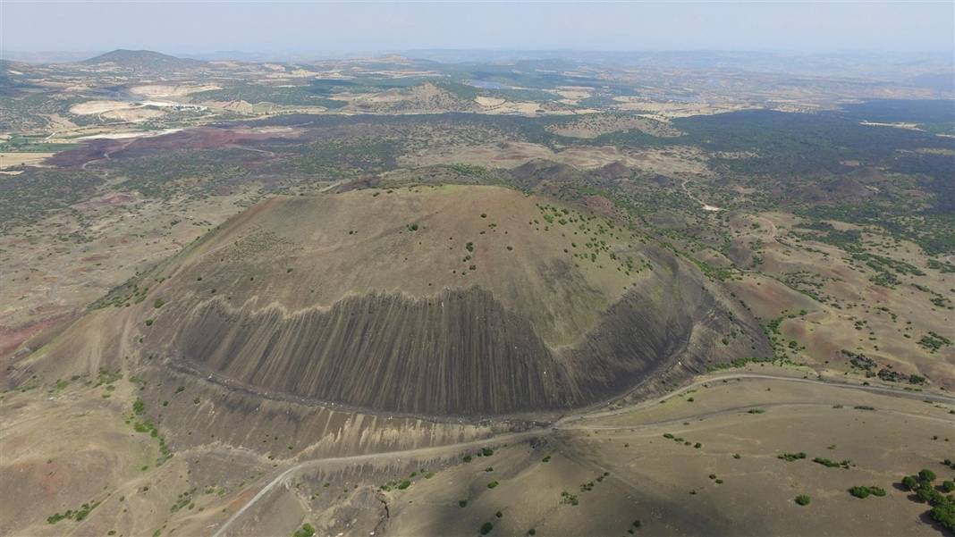 43 numara ayak izinin yeri zarar verilmemesi için gizli tutuluyor 3