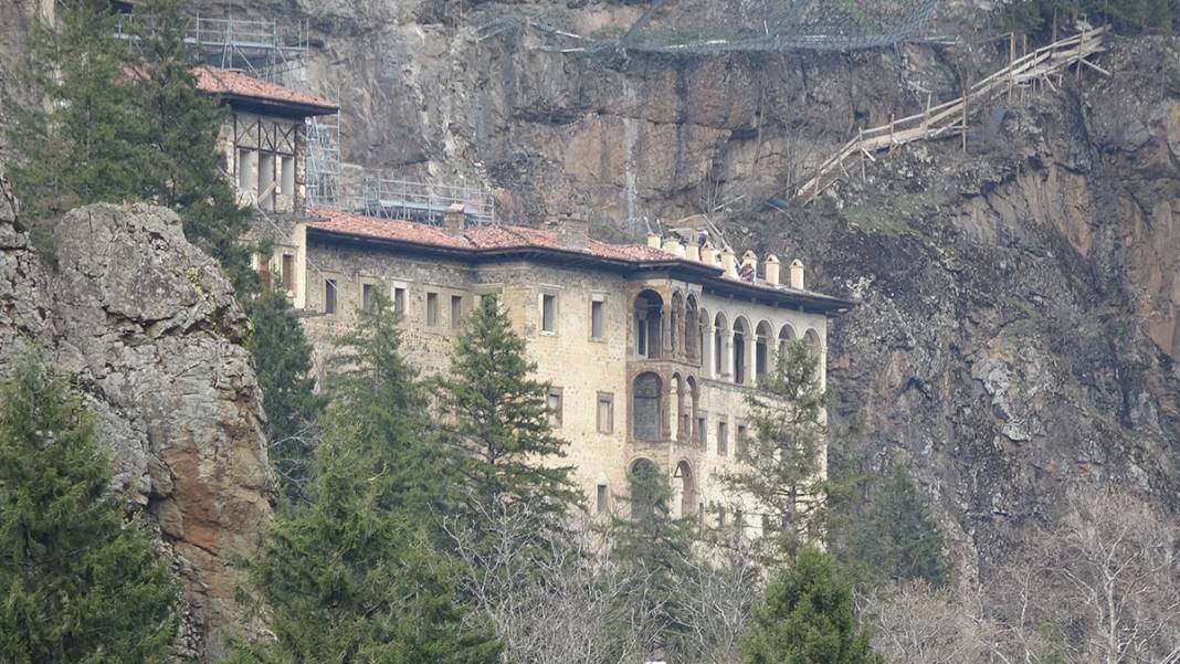 Sümela Manastırı'ndaki şapel turizme açılacak 2