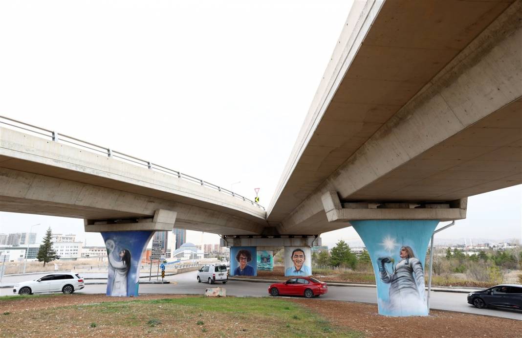 Mansur Yavaş sosyal medyadan paylaştı! Sağlık çalışanlarına grafiti yolu 23