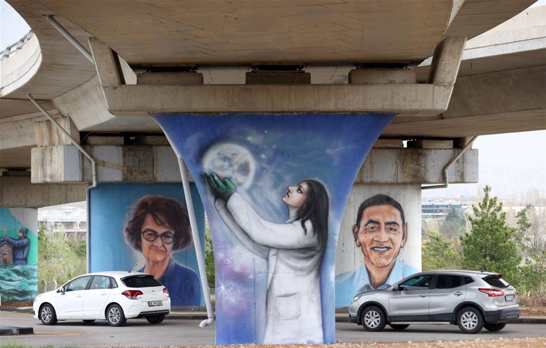 Mansur Yavaş sosyal medyadan paylaştı! Sağlık çalışanlarına grafiti yolu 43