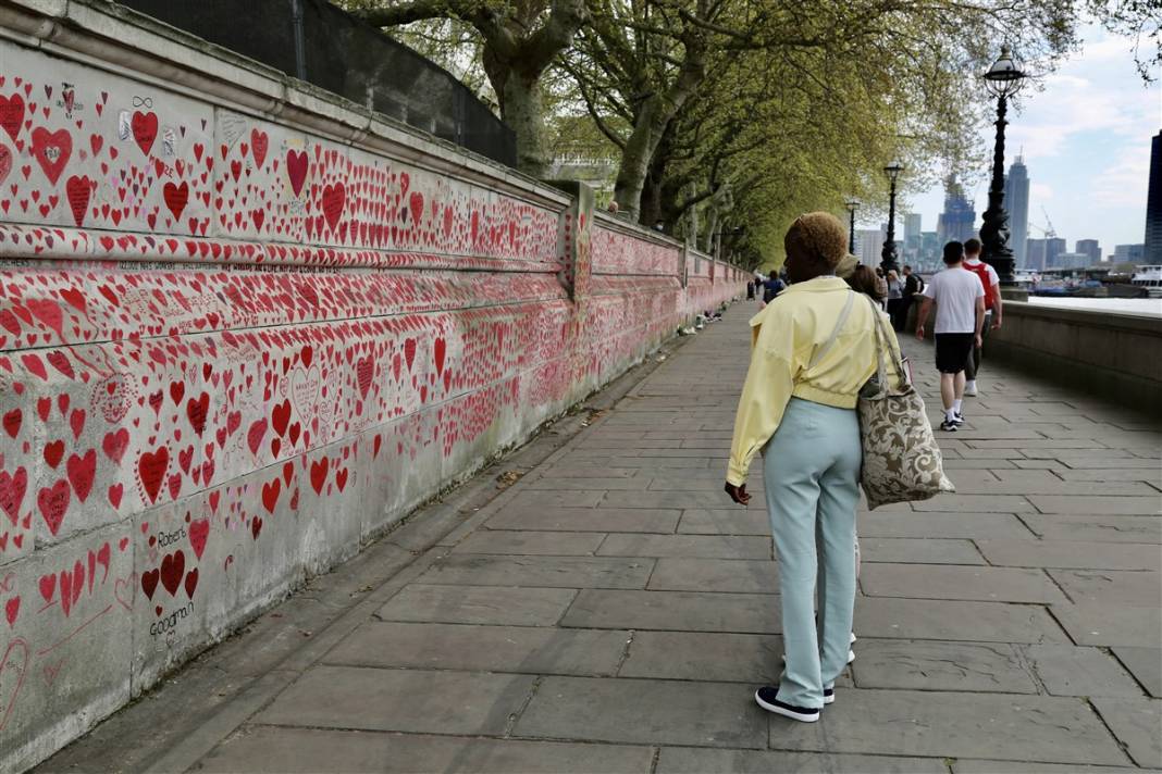 İşte korona yasının fotoğrafı 2