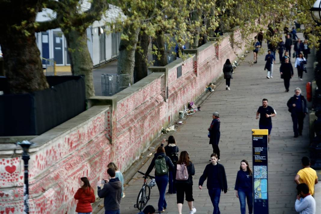 İşte korona yasının fotoğrafı 64